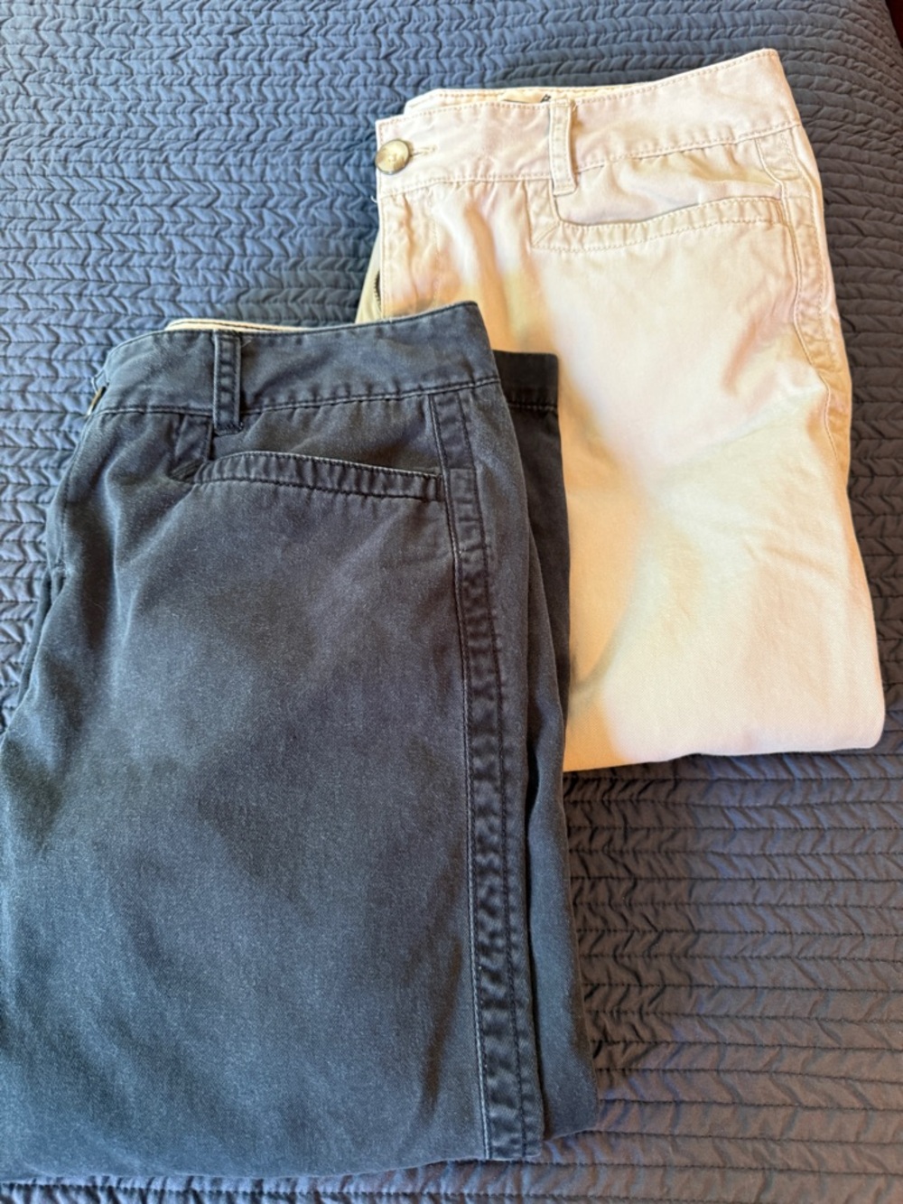 Eddie Bauer set of 2 women’s capris size 10